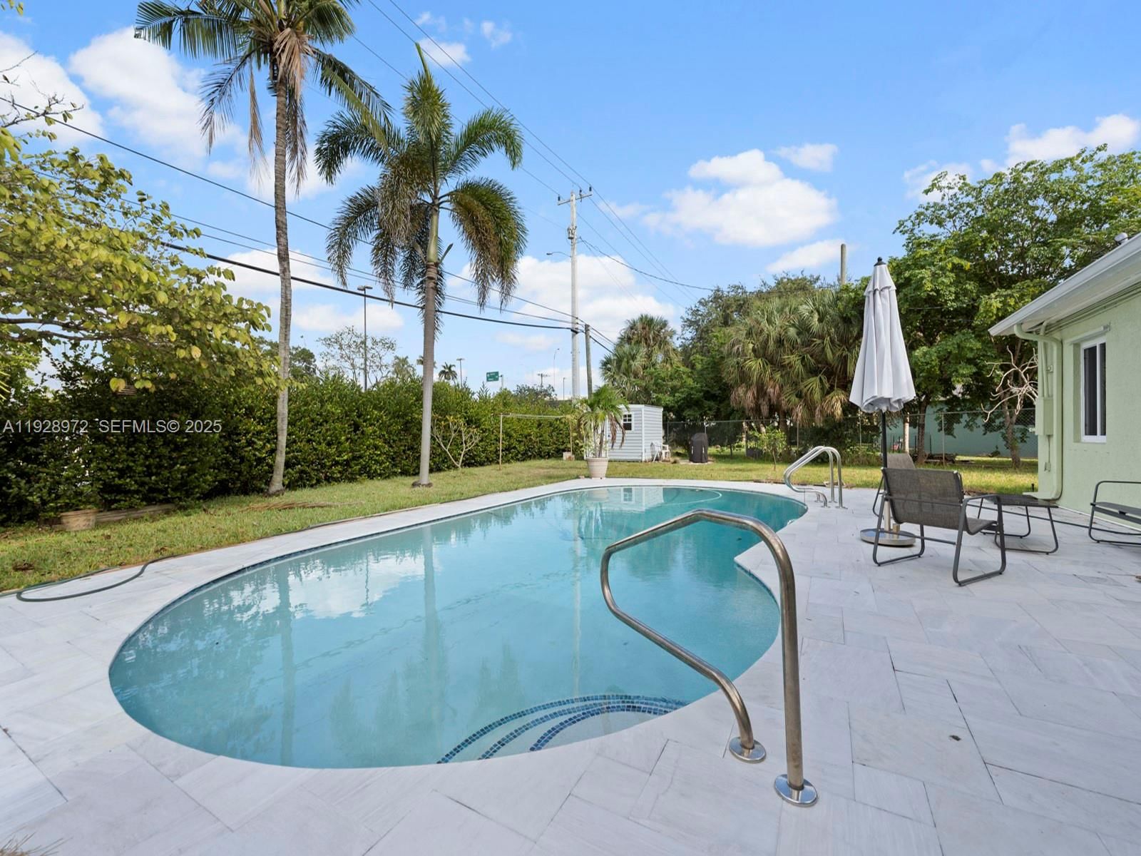 Real estate property located at 2133 1st Ct, Broward, Woodland Park Amd Plat, Fort Lauderdale, FL