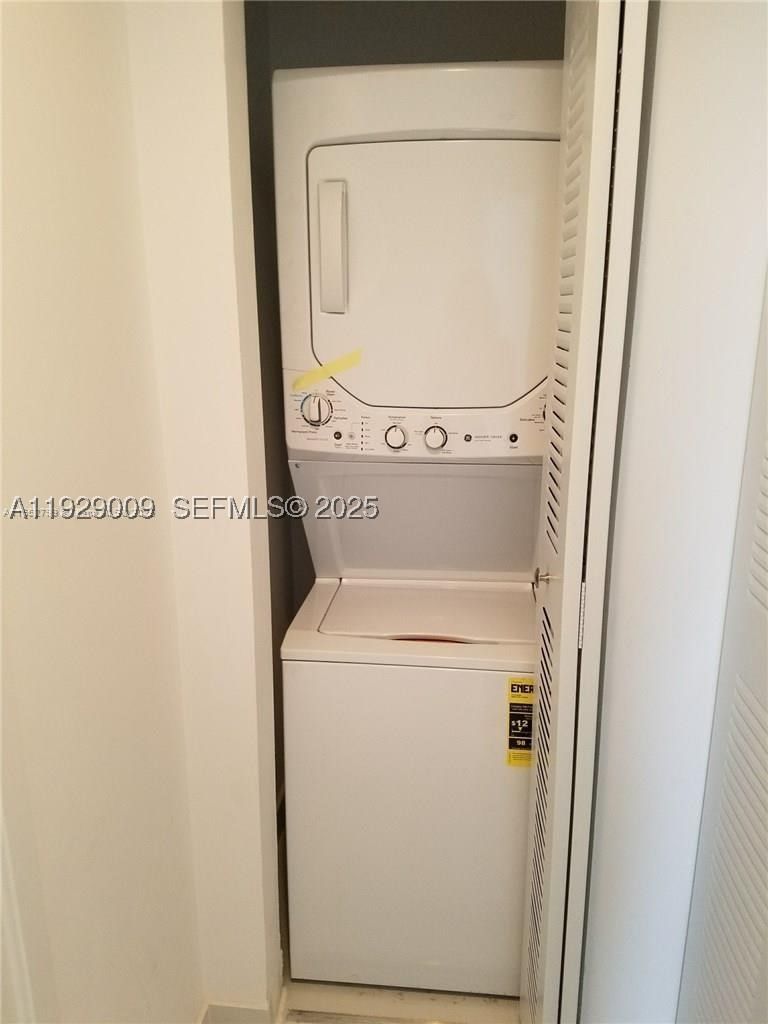 Real estate property located at 2651 212th Ter #400, Miami-dade, Weitzer Aventura Place Co, Miami, FL