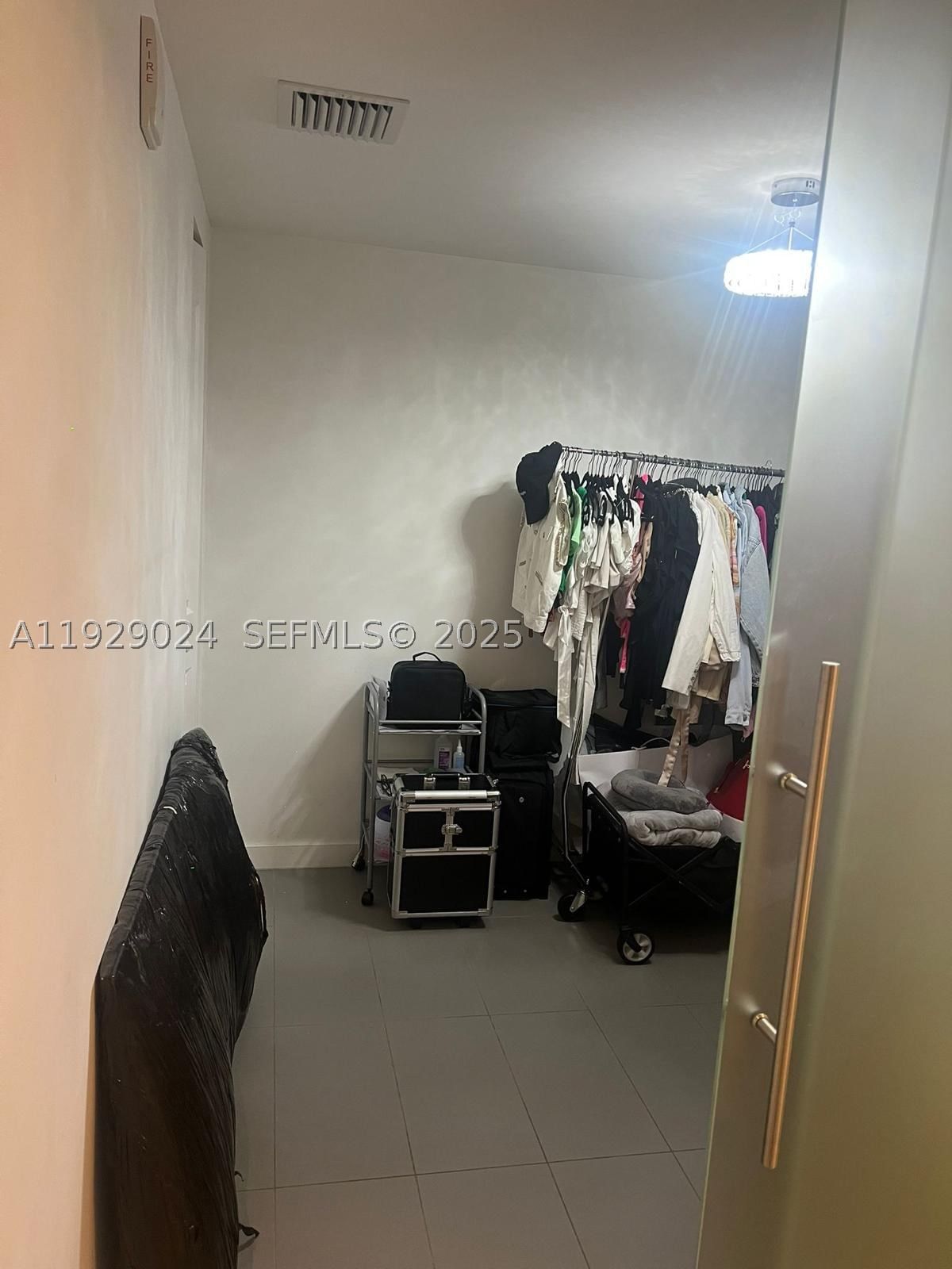 Real estate property located at 1600 1st Ave #3012, Miami-dade, Canvas Condo, Miami, FL