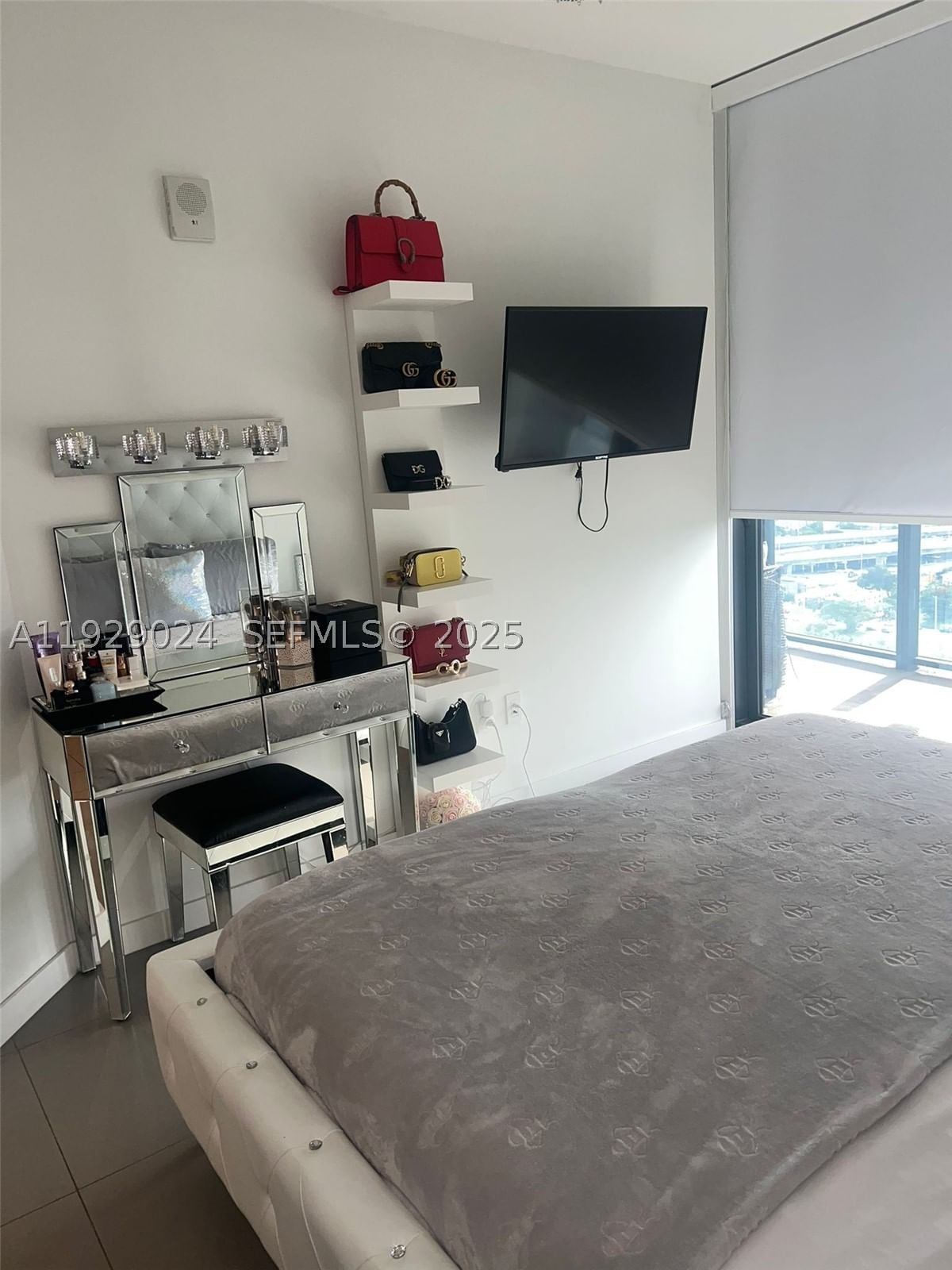 Real estate property located at 1600 1st Ave #3012, Miami-dade, Canvas Condo, Miami, FL