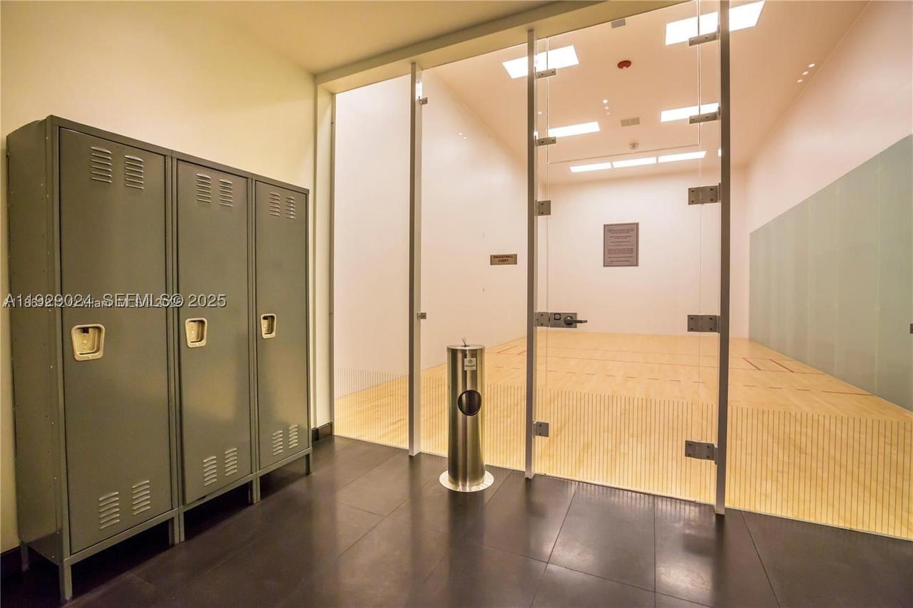 Real estate property located at 1600 1st Ave #3012, Miami-dade, Canvas Condo, Miami, FL