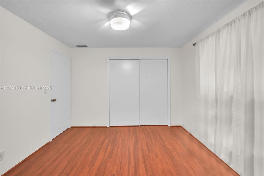 Real estate property located at 500 Luna Ct #7, Broward, Eastbrook Condominium Apt, Hollywood, FL