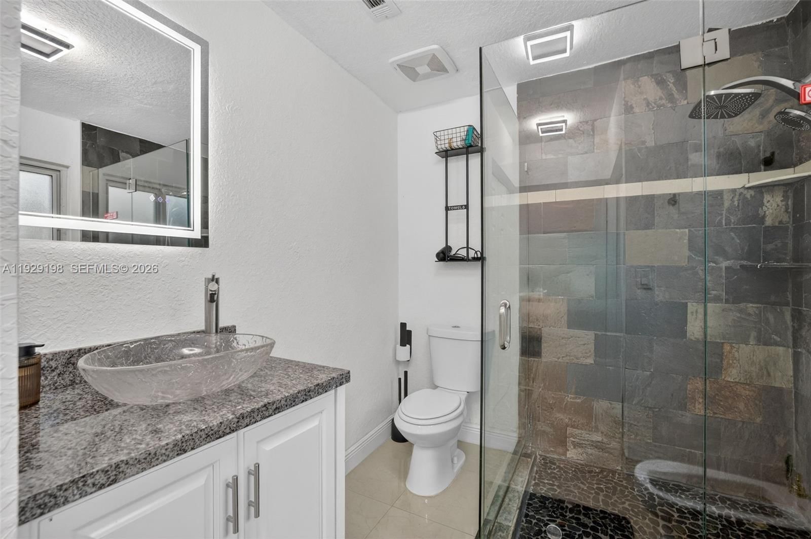 Real estate property located at 4617 24th Ave, Broward, Broward Heights, Dania Beach, FL