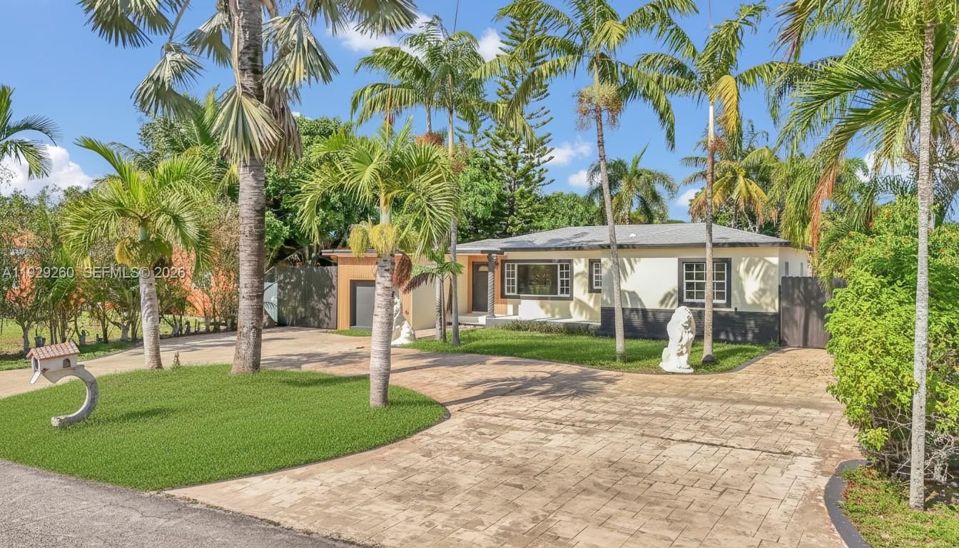 Real estate property located at 261 144th St, Miami-dade, Biscayne Gardens Sec E Pa, Miami, FL