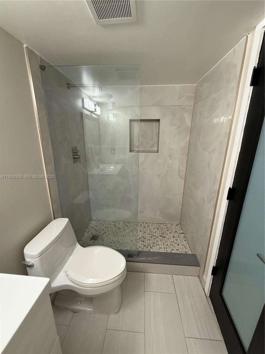 Real estate property located at 7173 Orange Dr #214B, Broward, Country Pines Condo, Davie, FL