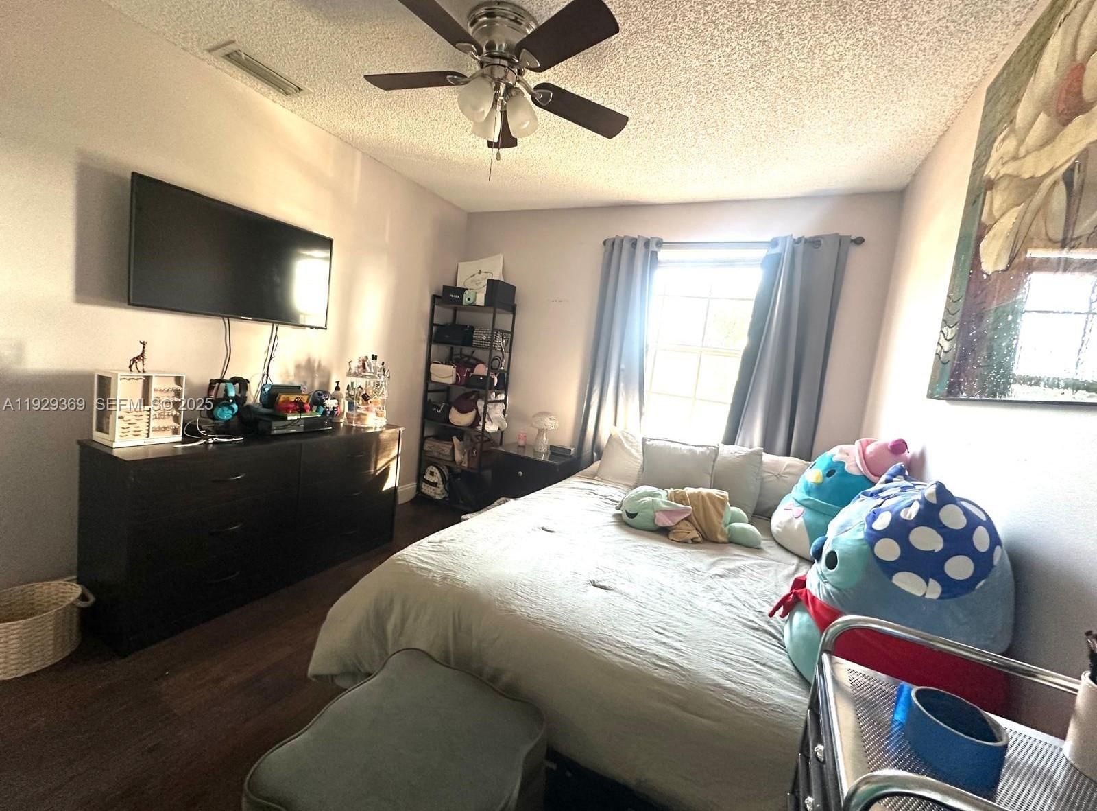 Real estate property located at 18365 21st St, Broward, Silver Lakes At Pembroke, Pembroke Pines, FL
