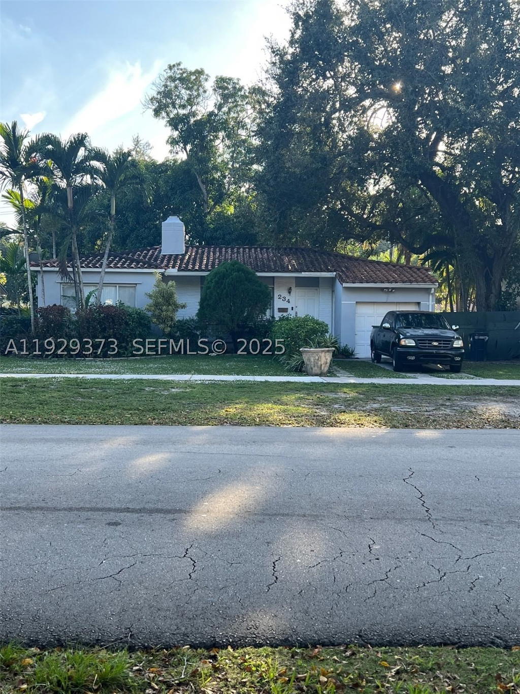 Real estate property located at 234 Pinecrest Dr, Miami-dade, Rev Pl Sec 2 Country Club, Miami Springs, FL