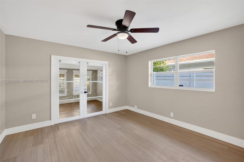 Real estate property located at 1015 17th Ct, Broward, Lauderdale Park 6-33 1/2, Fort Lauderdale, FL