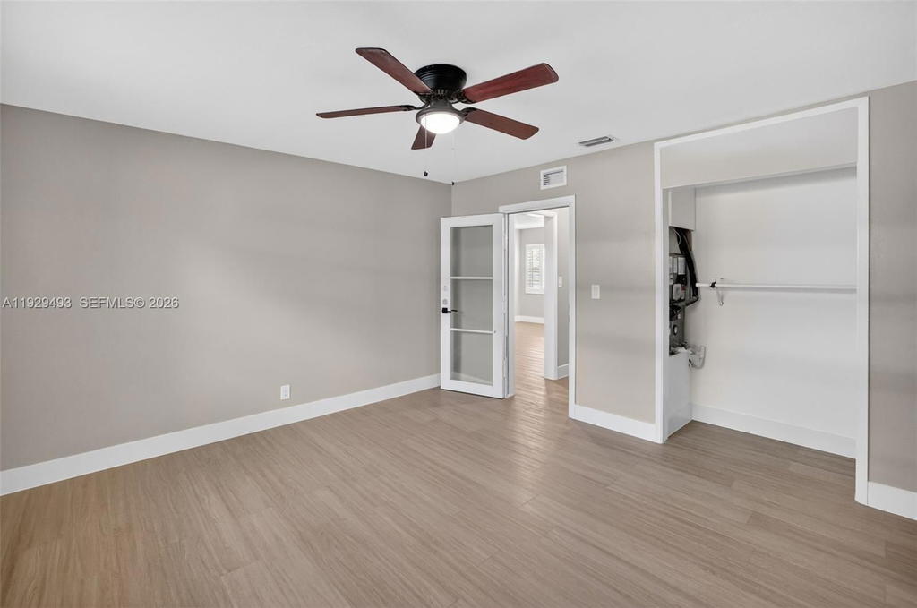 Real estate property located at 1015 17th Ct, Broward, Lauderdale Park 6-33 1/2, Fort Lauderdale, FL