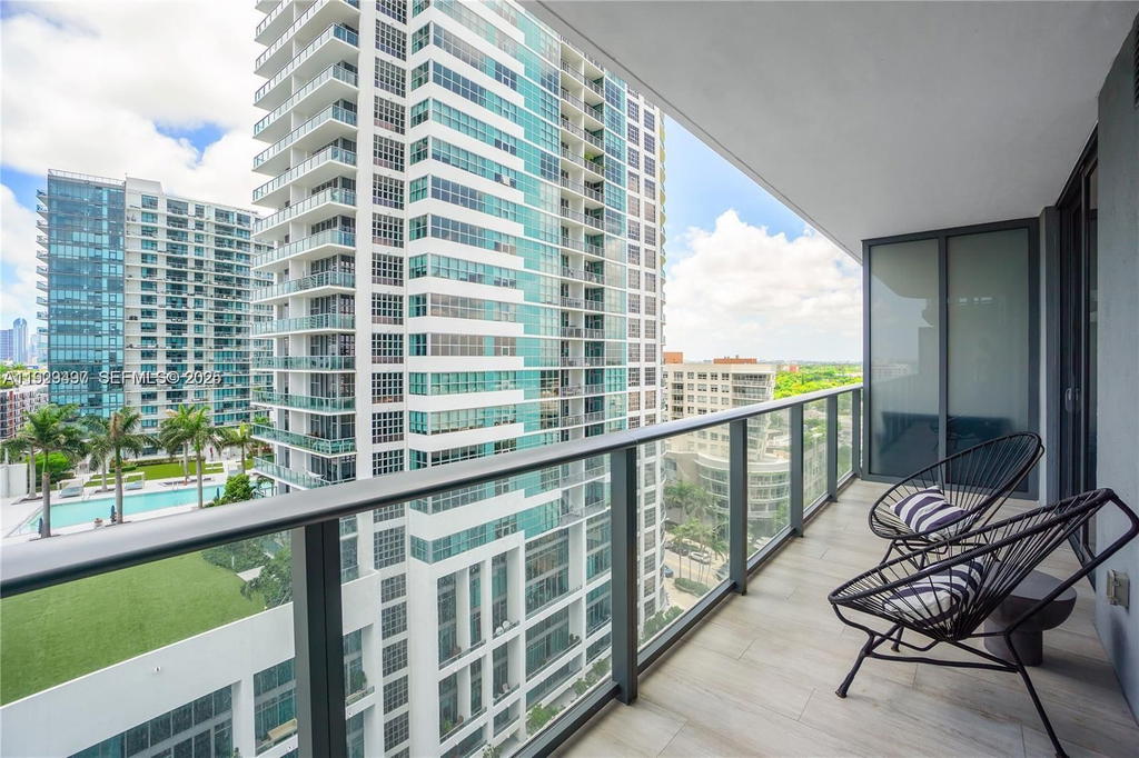 Real estate property located at 121 34th St #1203, Miami-dade, 3401 Midtown Condo, Miami, FL
