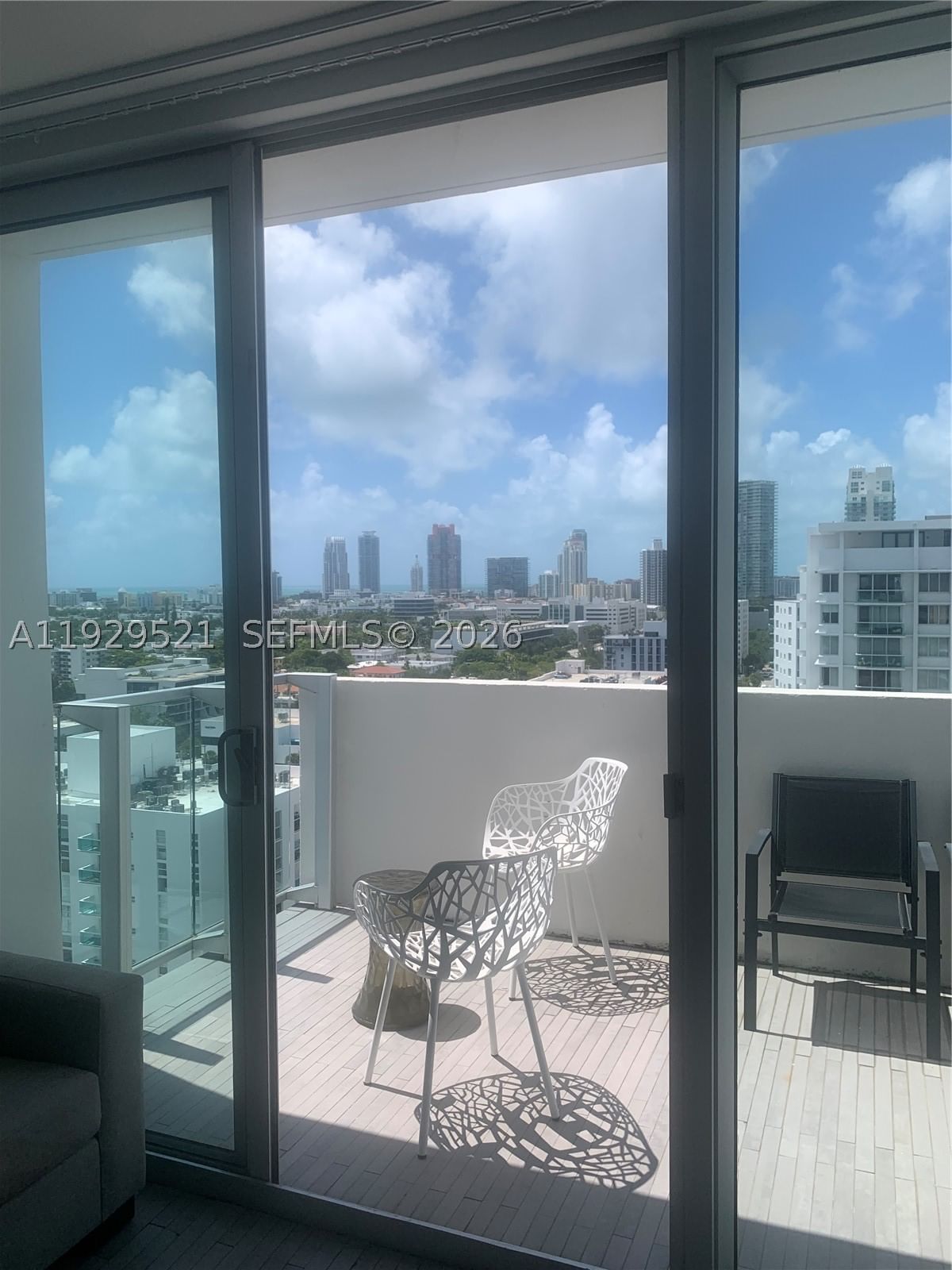 Real estate property located at 1100 West Ave PH 1601, Miami-dade, 1100 West Condo, Miami Beach, FL