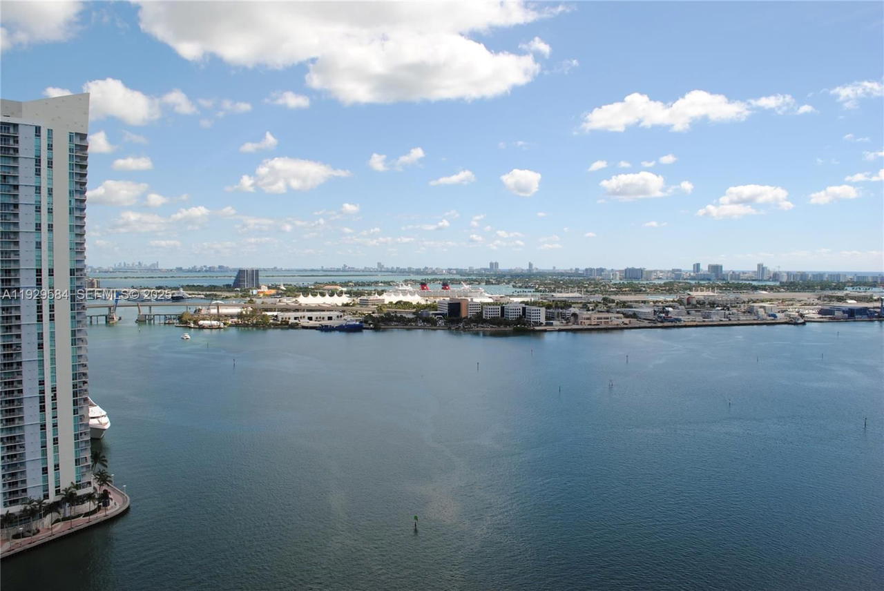 Real estate property located at 900 Brickell Key Blvd #1602, Miami-dade, Asia Condo, Miami, FL