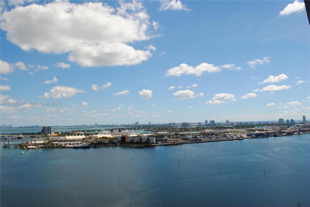 Real estate property located at 900 Brickell Key Blvd #1602, Miami-dade, Asia Condo, Miami, FL