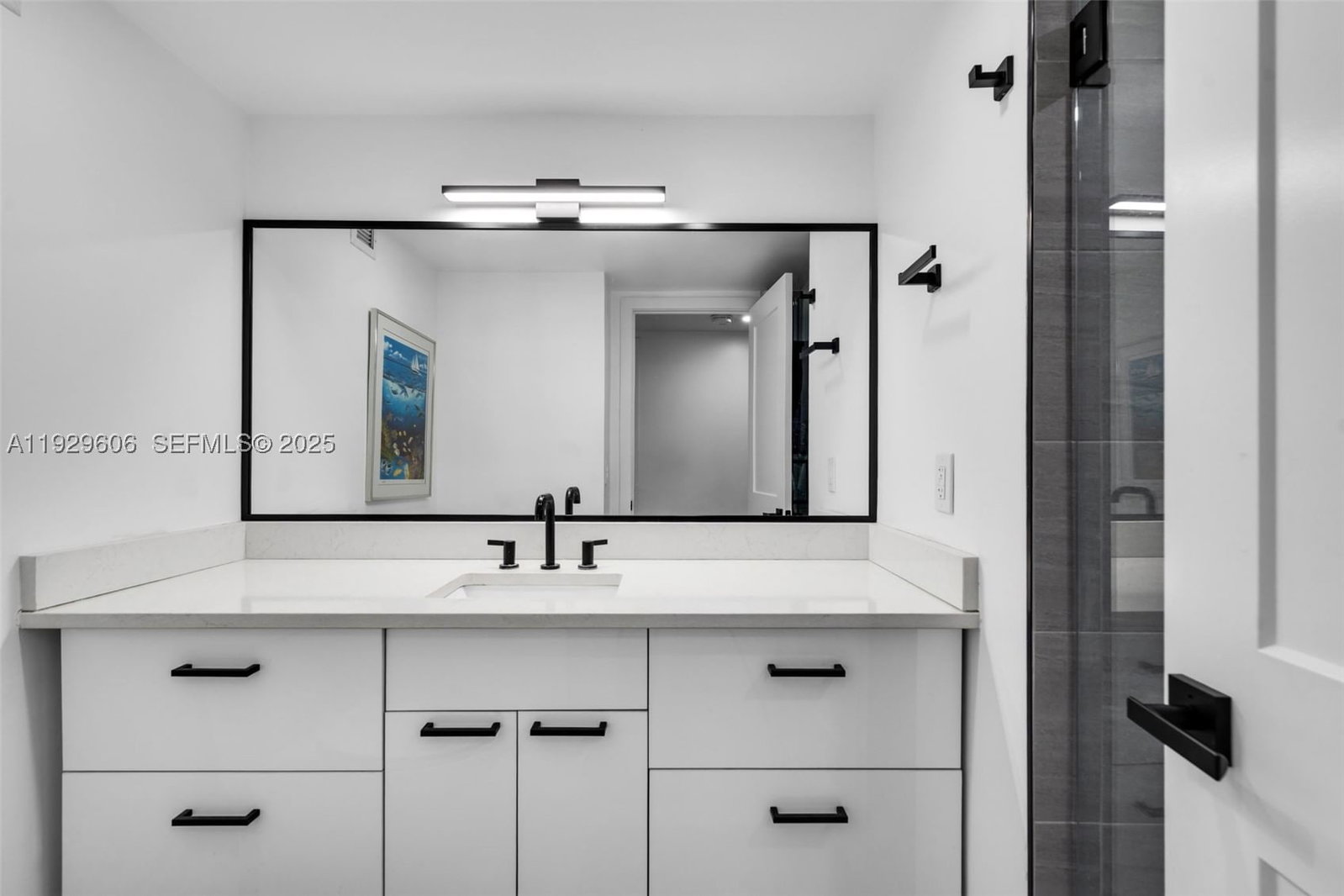 Real estate property located at 2500 Parkview Dr #2102, Broward, Olympus Condo Phase, Hallandale Beach, FL