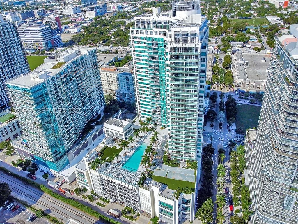 Real estate property located at 3301 1st Ave H2509, Miami-dade, Four Midtown Miami Condo, Miami, FL
