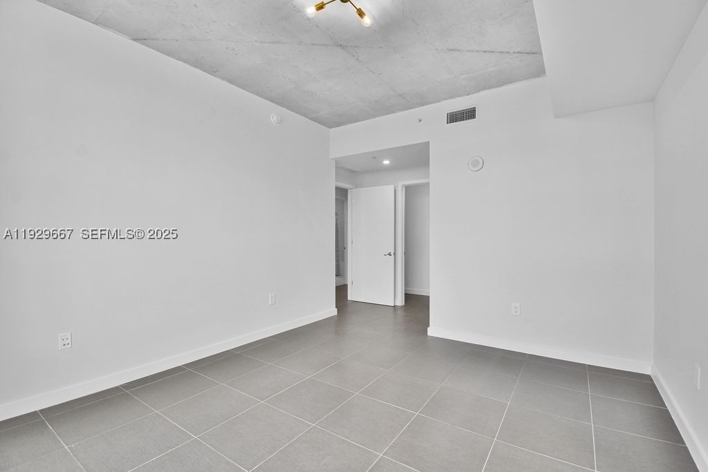 Real estate property located at 3301 1st Ave H2509, Miami-dade, Four Midtown Miami Condo, Miami, FL