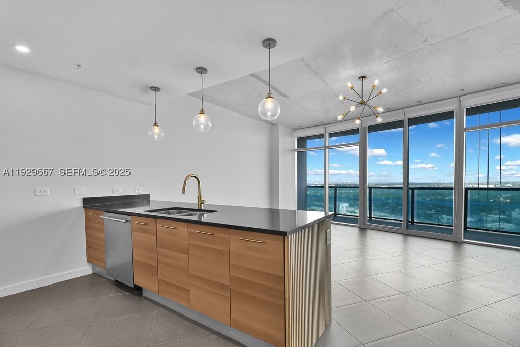 Real estate property located at 3301 1st Ave H2509, Miami-dade, Four Midtown Miami Condo, Miami, FL