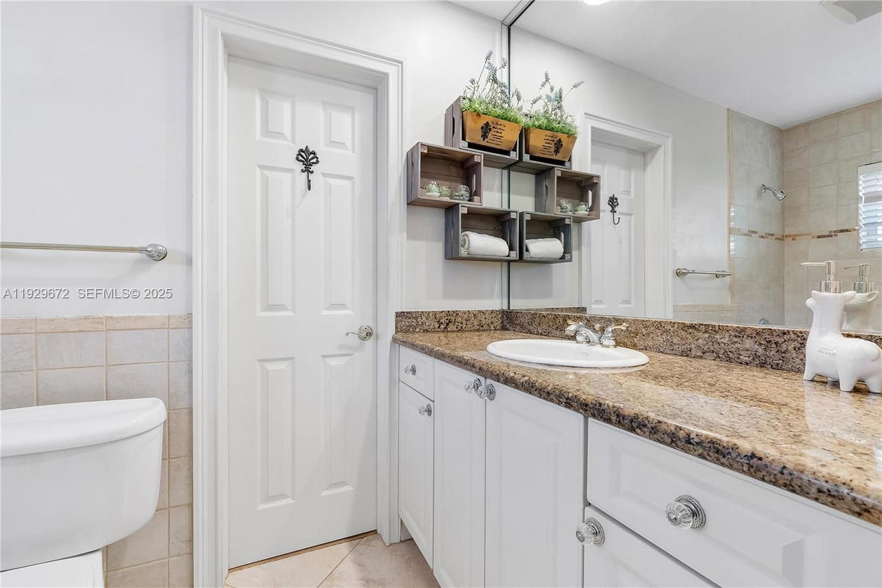 Real estate property located at 2751 57th St, Broward, Lake Estates, Fort Lauderdale, FL