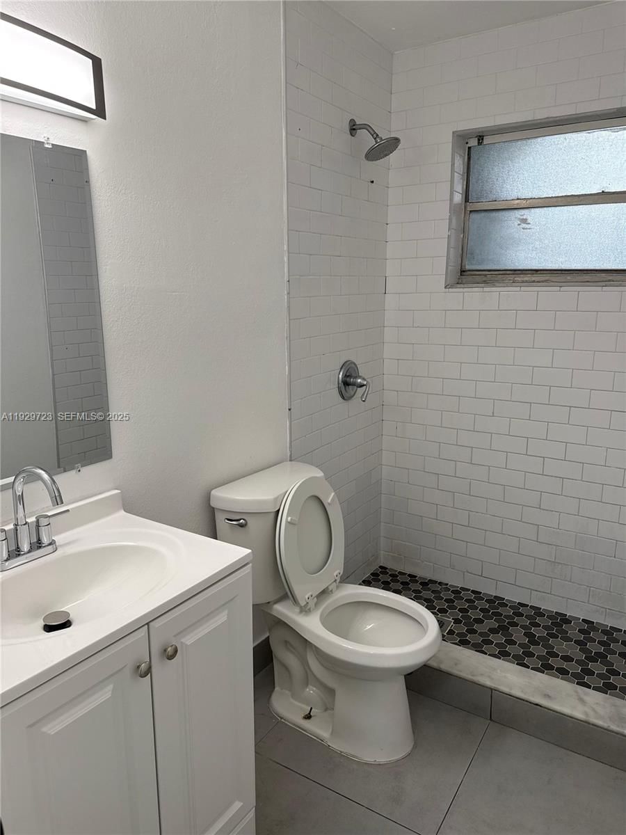 Real estate property located at 2917 23rd Ave, Miami-dade, Glenhaven, Miami, FL