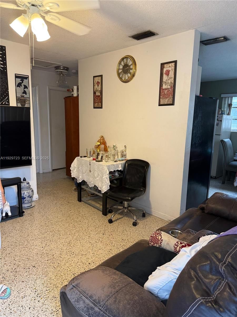 Real estate property located at 2917 23rd Ave, Miami-dade, Glenhaven, Miami, FL