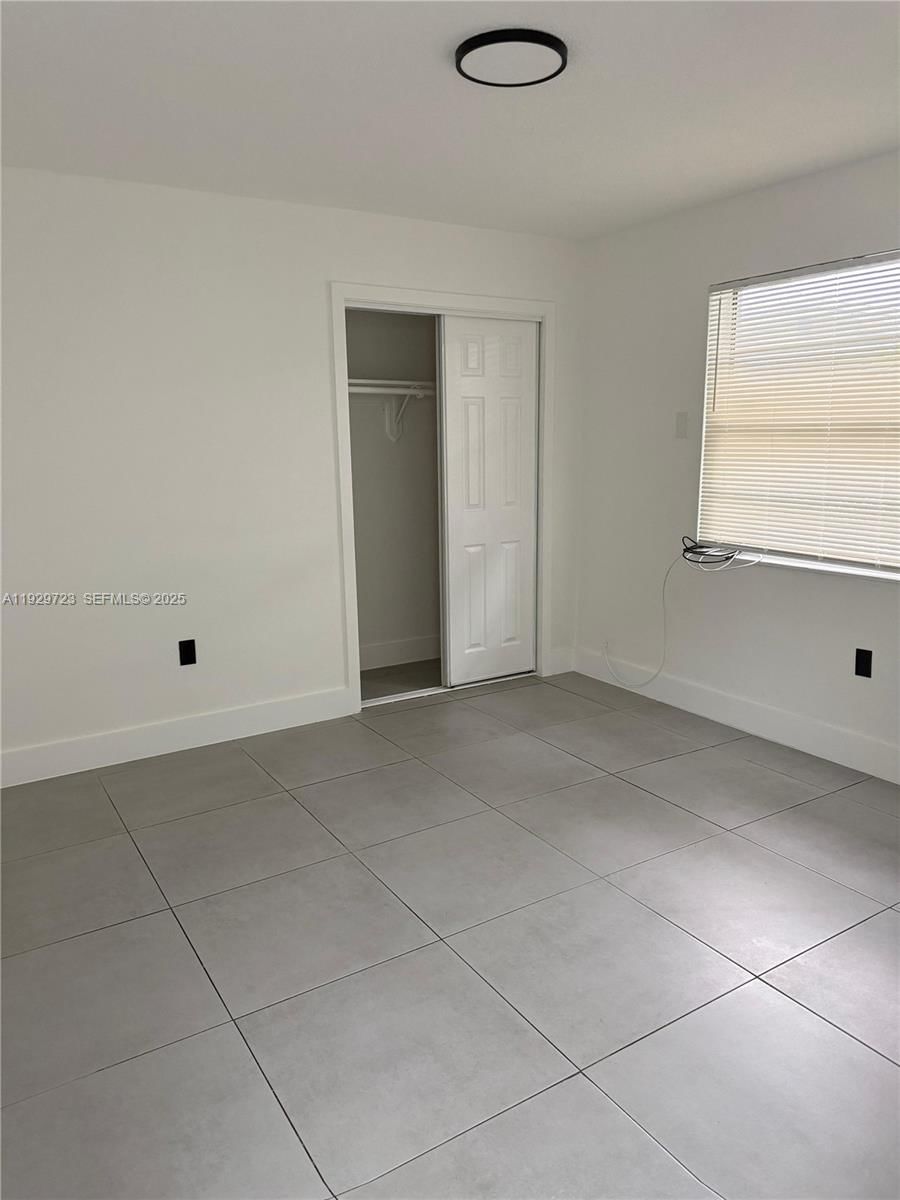 Real estate property located at 2917 23rd Ave, Miami-dade, Glenhaven, Miami, FL