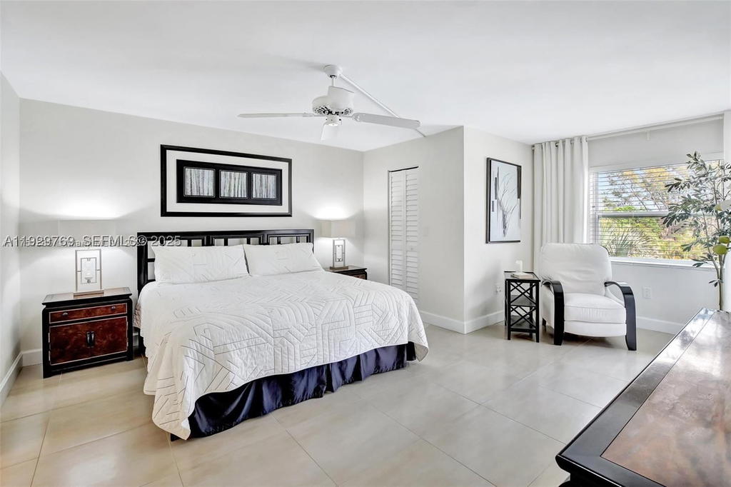 Real estate property located at 3930 Inverrary Blvd #405-D, Broward, 18th Hole At Inverrary Co, Lauderhill, FL