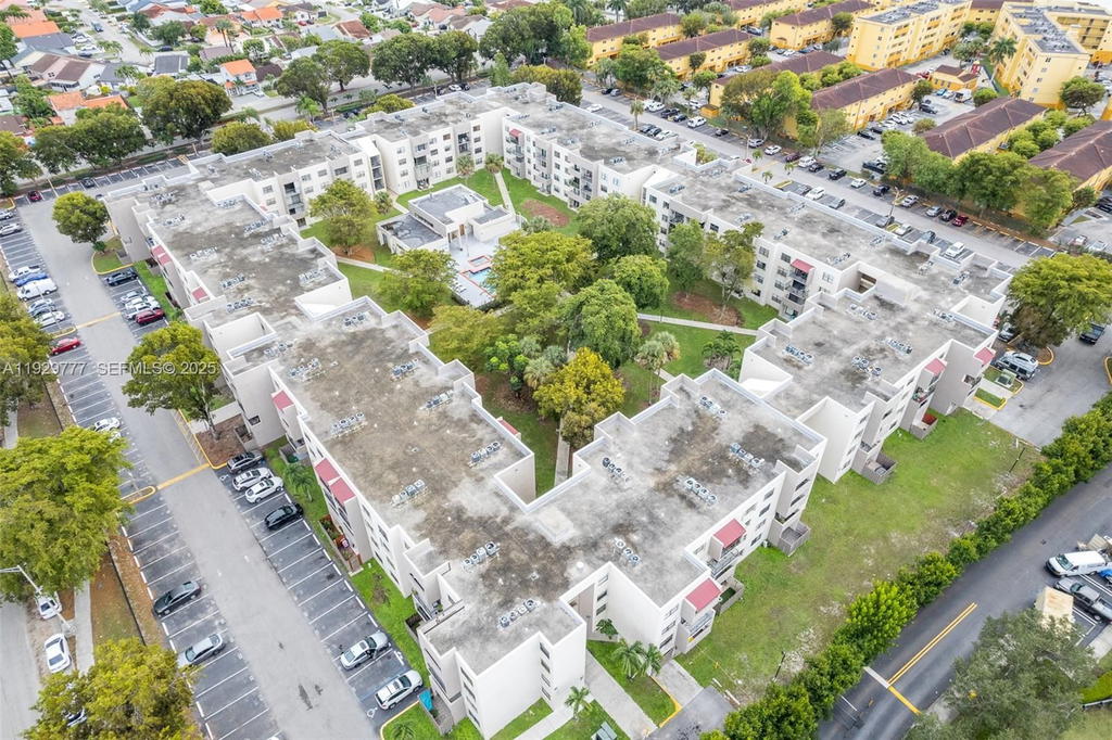 Real estate property located at 8006 149th Ave D109, Miami-dade, Pepermill Kendale Lakes, Miami, FL