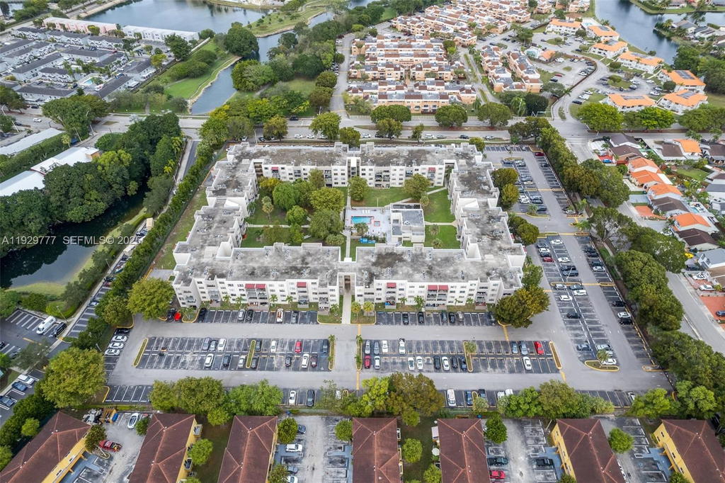 Real estate property located at 8006 149th Ave D109, Miami-dade, Pepermill Kendale Lakes, Miami, FL
