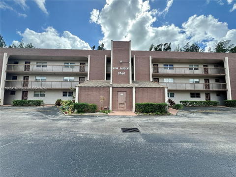 Real estate property located at 7060 Nova Dr #306C, Broward, Nova Gardens Condo, Davie, FL