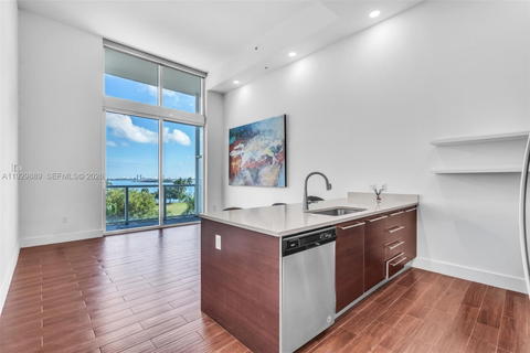 Real estate property located at 1900 Bayshore Dr #604, Miami-dade, Quantum On The Bay Condo, Miami, FL