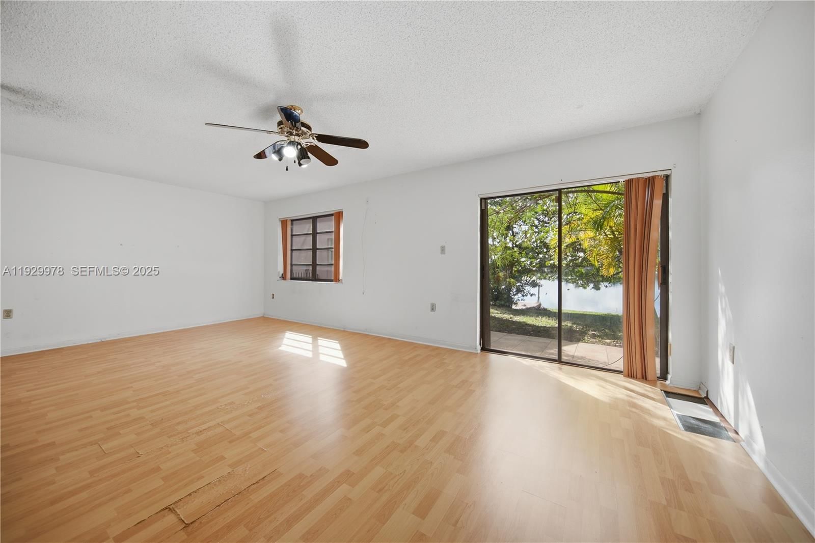 Real estate property located at 10730 51st Dr, Miami-dade, Westwood Lake 11th Addn, Miami, FL