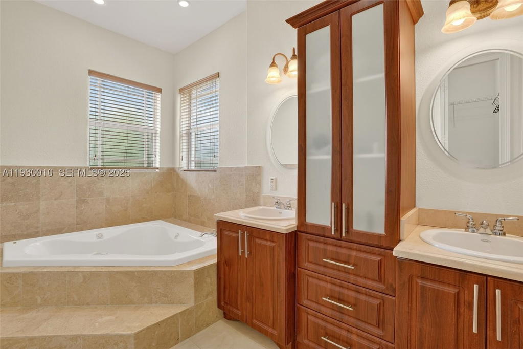 Real estate property located at 2913 13th St, Miami-dade, Mcallister Terr, Miami, FL