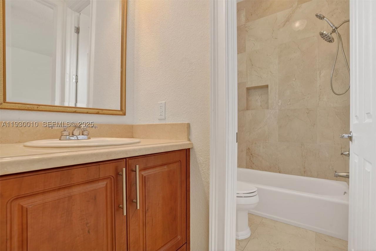 Real estate property located at 2913 13th St, Miami-dade, Mcallister Terr, Miami, FL