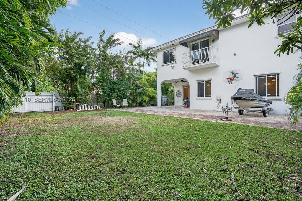Real estate property located at 2913 13th St, Miami-dade, Mcallister Terr, Miami, FL