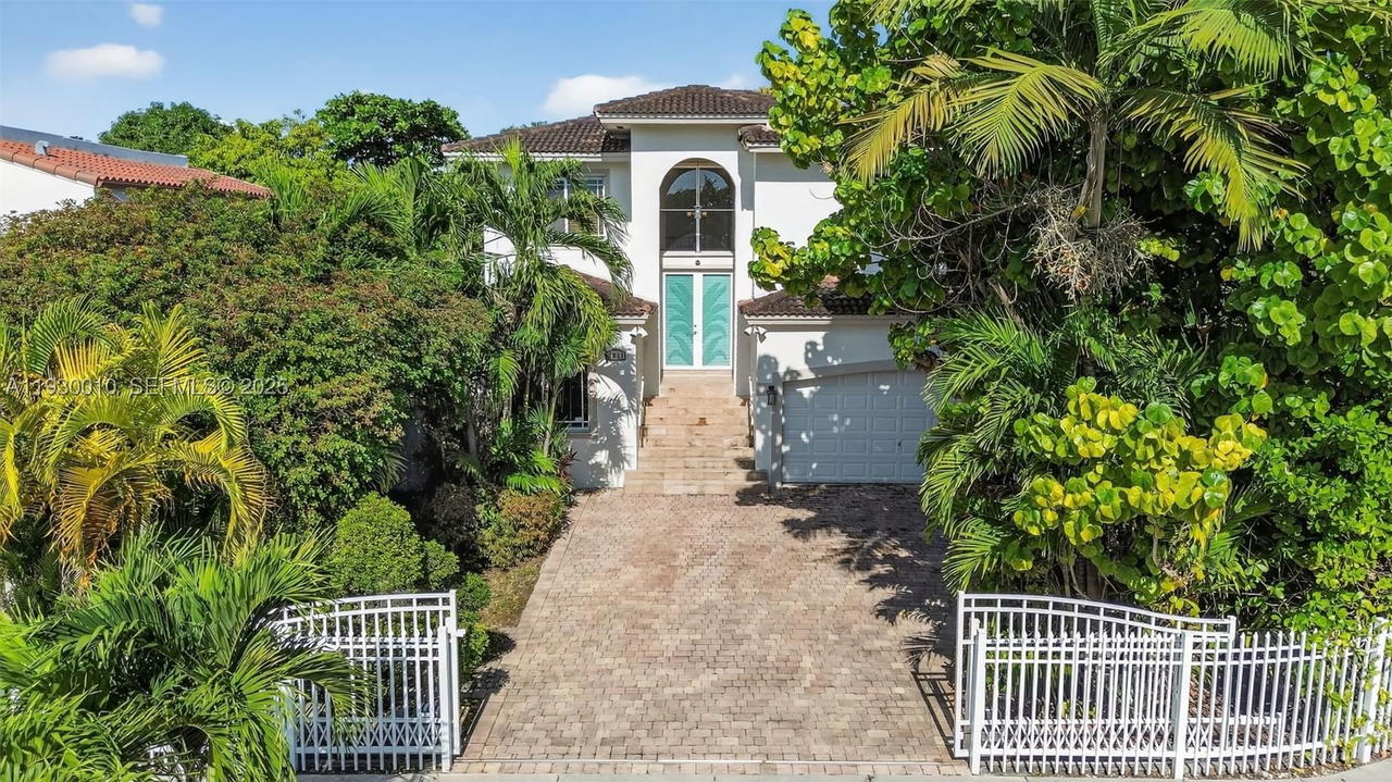 Real estate property located at 2913 13th St, Miami-dade, Mcallister Terr, Miami, FL