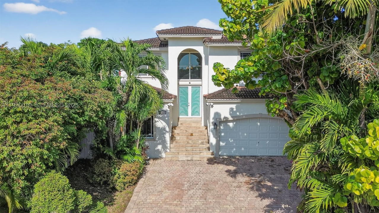 Real estate property located at 2913 13th St, Miami-dade, Mcallister Terr, Miami, FL