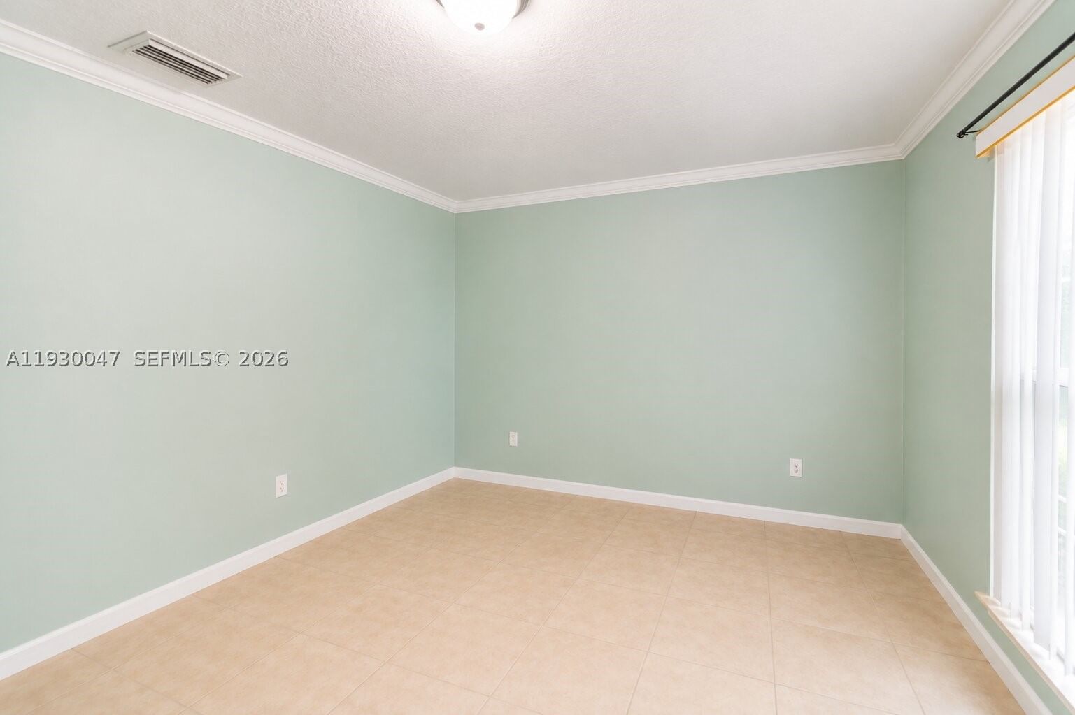 Real estate property located at 63 17th Pl #6, Miami-dade, Seventeenth Place Condo, Miami, FL