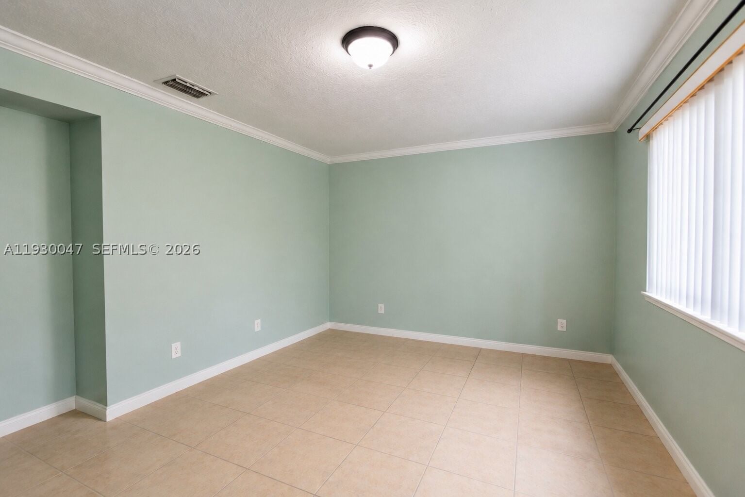Real estate property located at 63 17th Pl #6, Miami-dade, Seventeenth Place Condo, Miami, FL