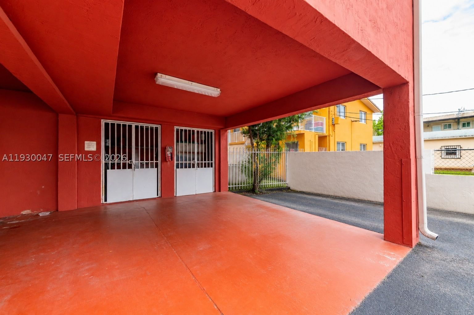 Real estate property located at 63 17th Pl #6, Miami-dade, Seventeenth Place Condo, Miami, FL