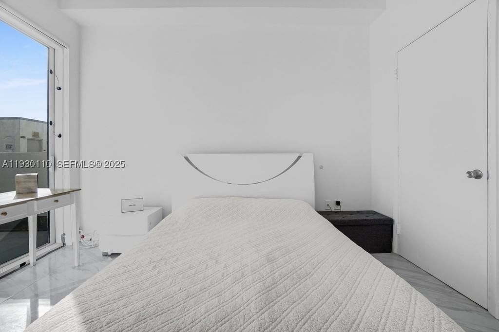 Real estate property located at 10 South River Dr #608, Miami-dade, Neo Condo, Miami, FL