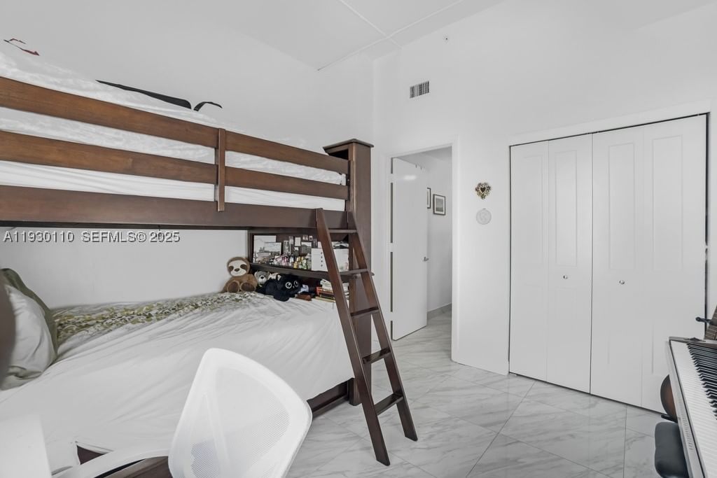 Real estate property located at 10 South River Dr #608, Miami-dade, Neo Condo, Miami, FL