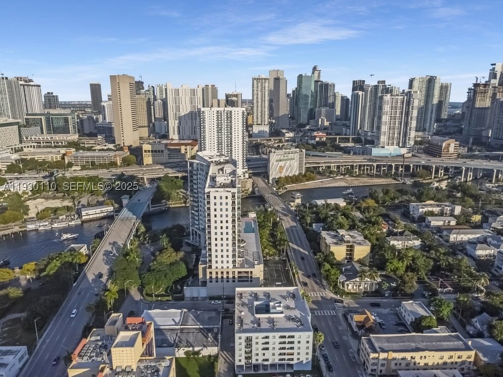 Real estate property located at 10 South River Dr #608, Miami-dade, Neo Condo, Miami, FL