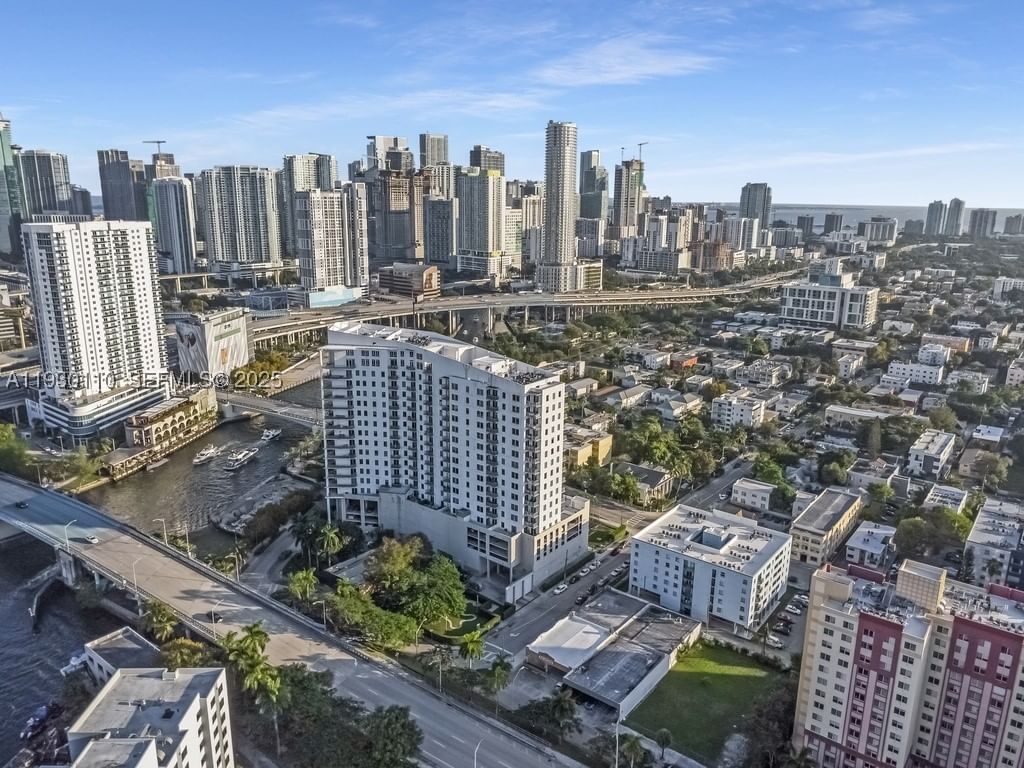 Real estate property located at 10 South River Dr #608, Miami-dade, Neo Condo, Miami, FL