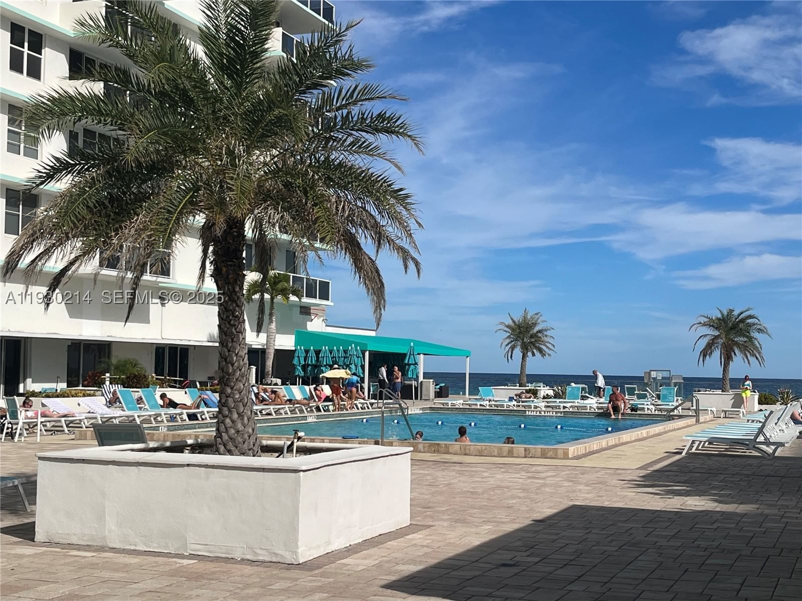 Real estate property located at 3725 Ocean Dr #1421, Broward, Sea Air Towers Condo, Hollywood, FL