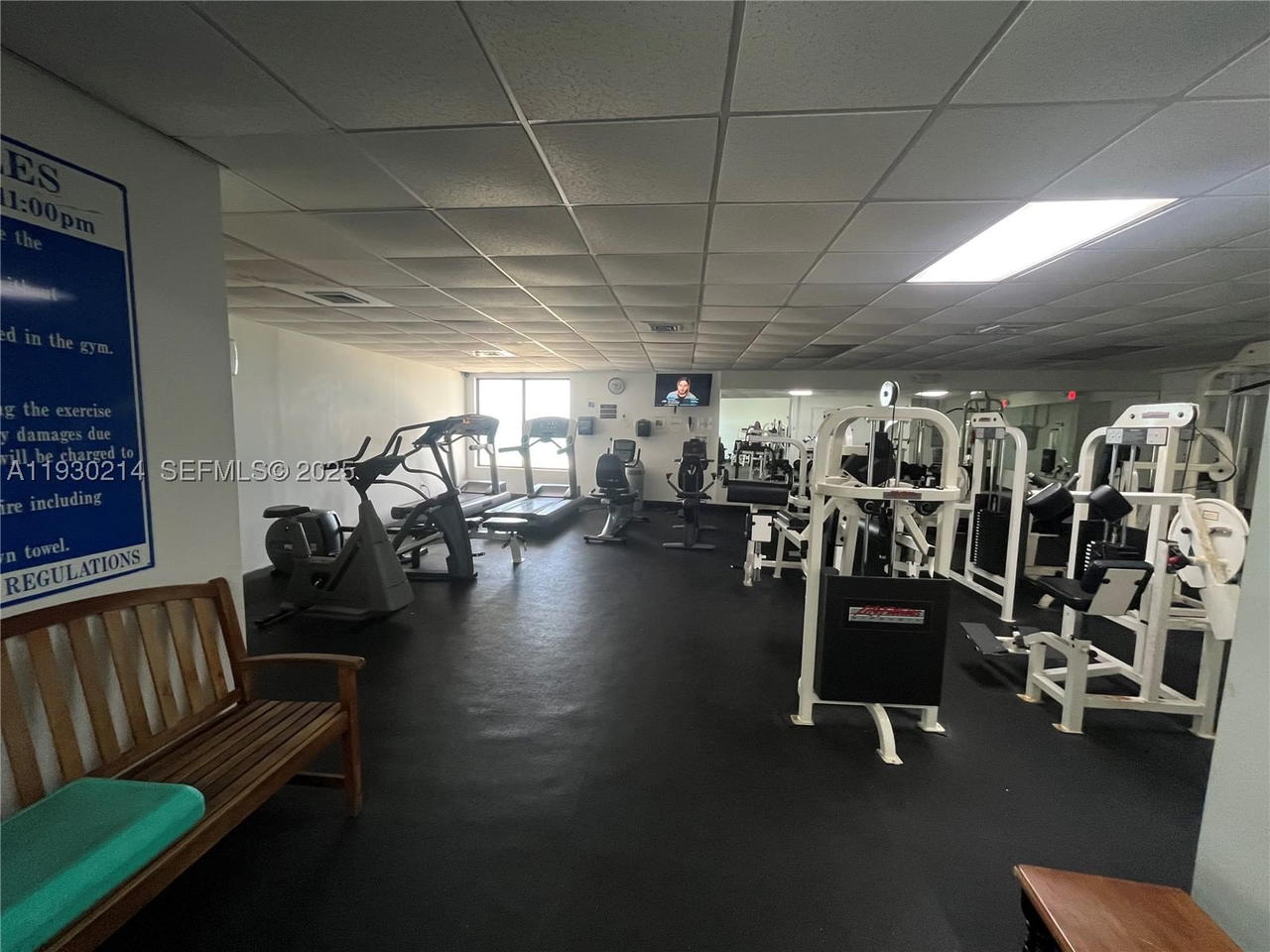 Real estate property located at 3725 Ocean Dr #1421, Broward, Sea Air Towers Condo, Hollywood, FL