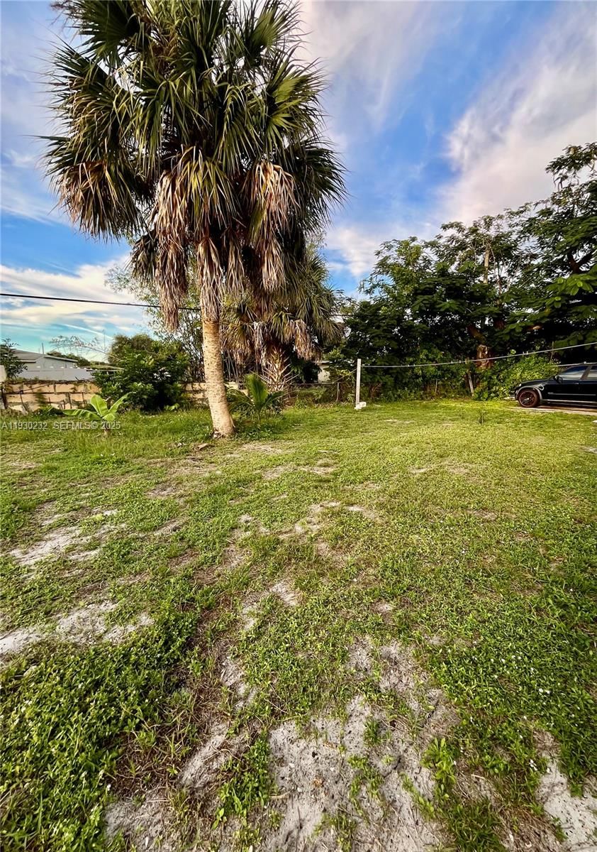 Real estate property located at 1643 12th Ct, Broward, Lauderdale Manors Amd Pla, Fort Lauderdale, FL