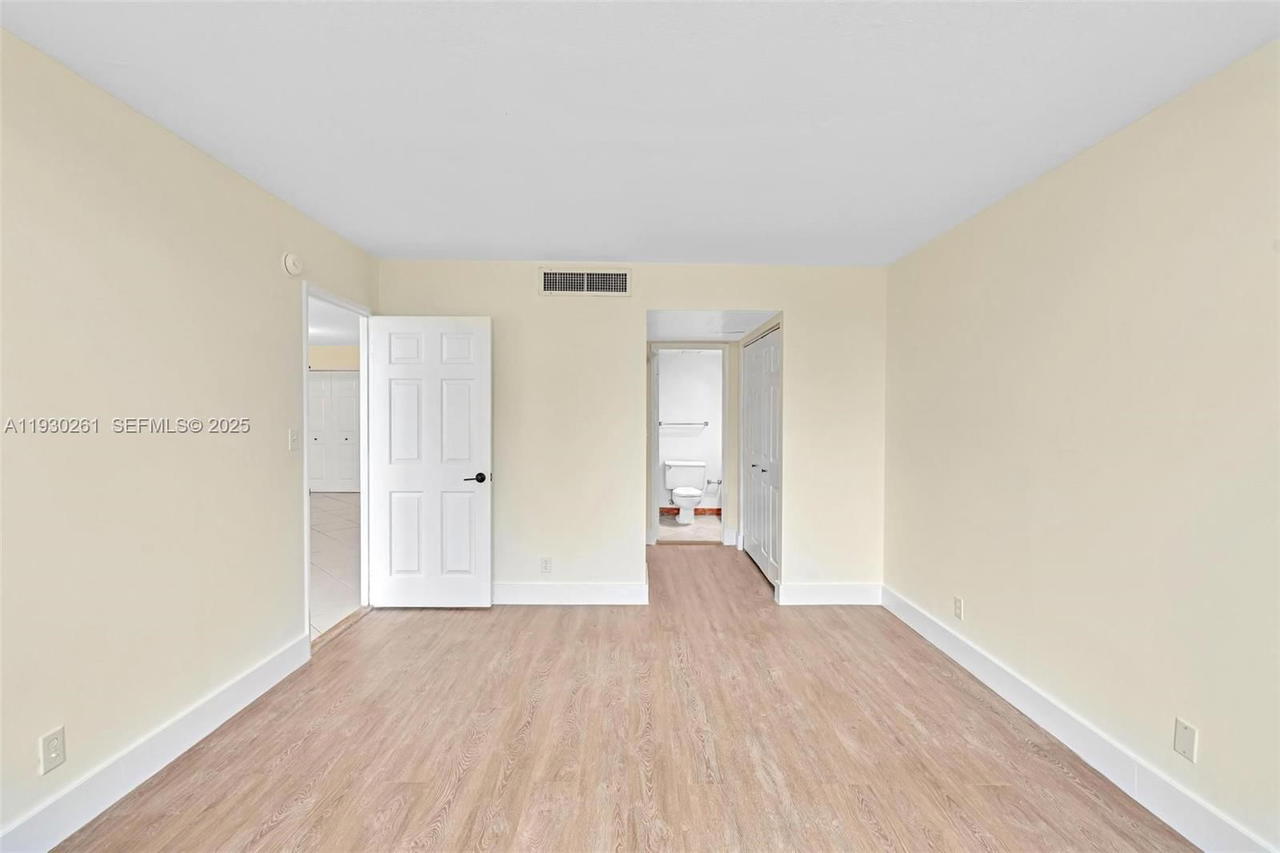 Real estate property located at 6770 Indian Creek Dr #10B, Miami-dade, Aquasol, Miami Beach, FL