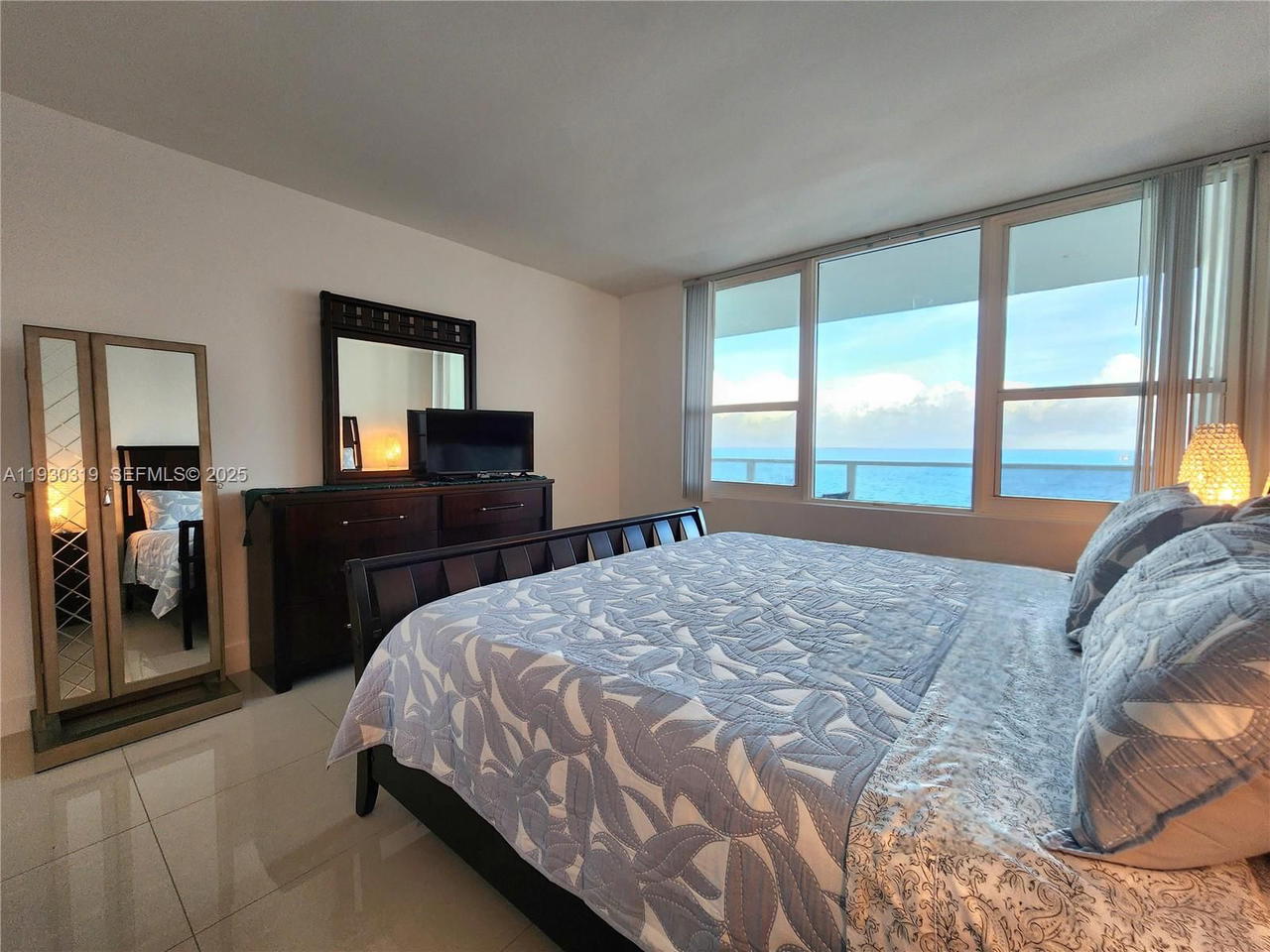 Real estate property located at 3505 Ocean Dr PH06 aka 1506, Broward, Alexander Towers Condo, Hollywood, FL