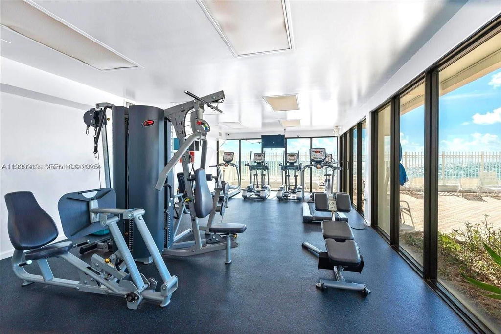 Real estate property located at 3505 Ocean Dr PH06 aka 1506, Broward, Alexander Towers Condo, Hollywood, FL