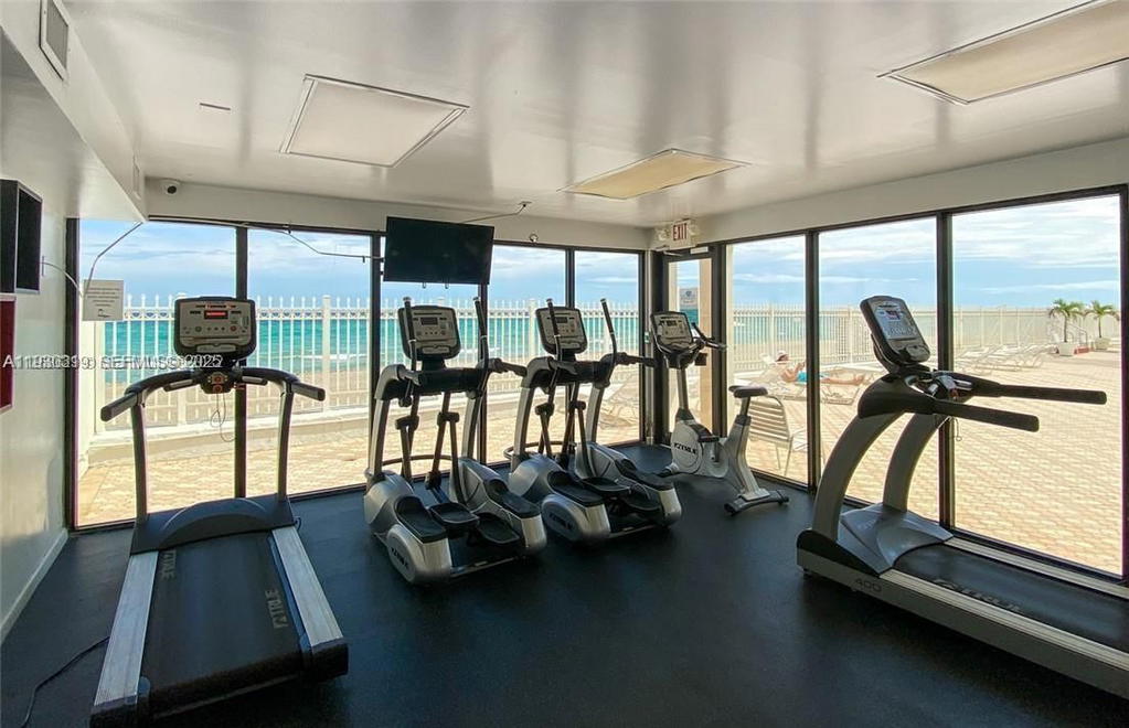 Real estate property located at 3505 Ocean Dr PH06 aka 1506, Broward, Alexander Towers Condo, Hollywood, FL